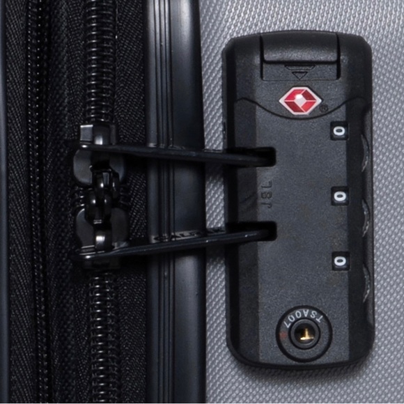 CalPak - 24” - Picture 3 of 4